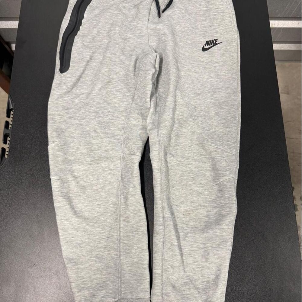 Nike Women's Grey Joggers-tracksuits